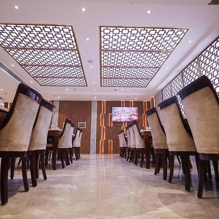 The Royal Legacy Hotel Lucknow Exterior foto