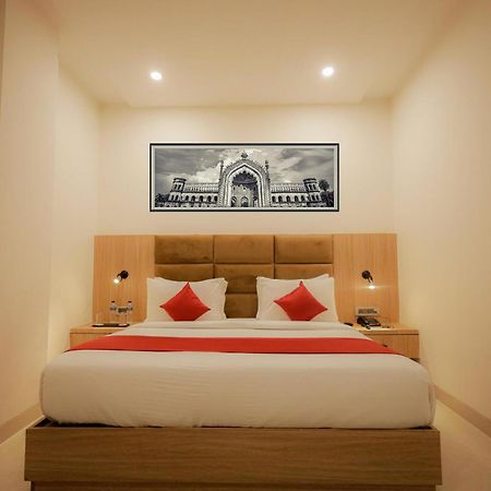 The Royal Legacy Hotel Lucknow Exterior foto